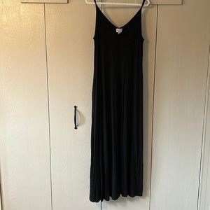Skivys Femme Maxi Dress - Black with Pockets